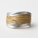 Omelia - Golden Thread™ Ring